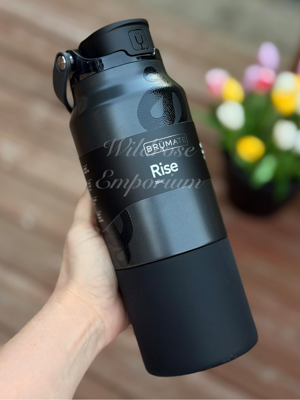 Brumate VIPER rise 35 oz black snake Halloween tumbler BNWT